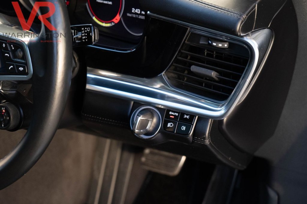 Used Porsche Panamera 2019 for sale - 76631763: Photo 14