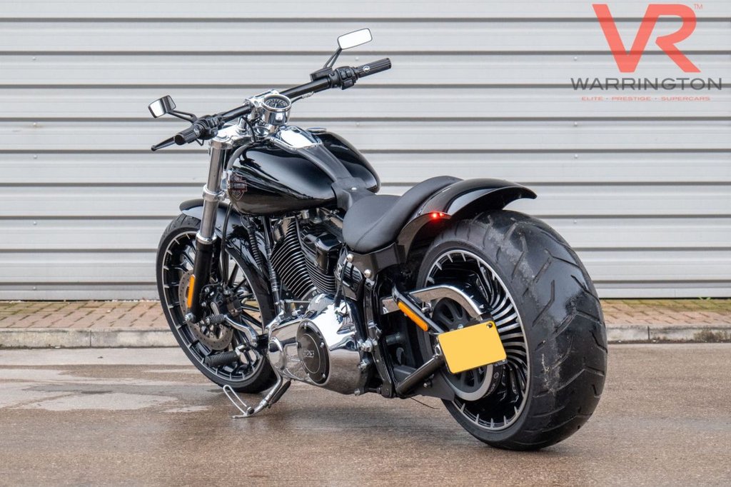 Harley-Davidson SOFTAIL