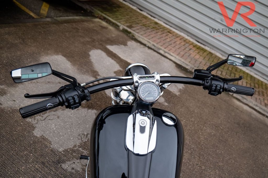 Harley-Davidson SOFTAIL