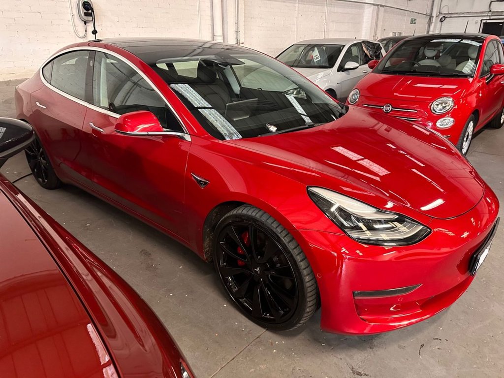 Used Tesla Model 3 2019 for sale - 76973440: Photo 1