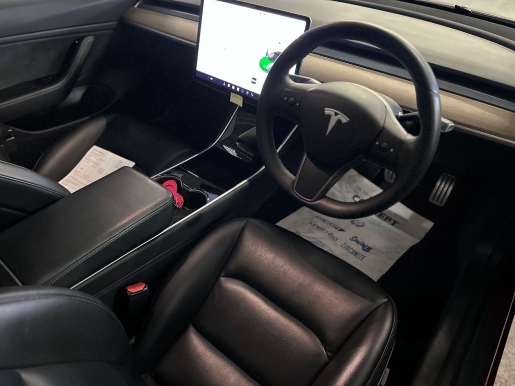 Used Tesla Model 3 2019 for sale - 76973440: Photo 2