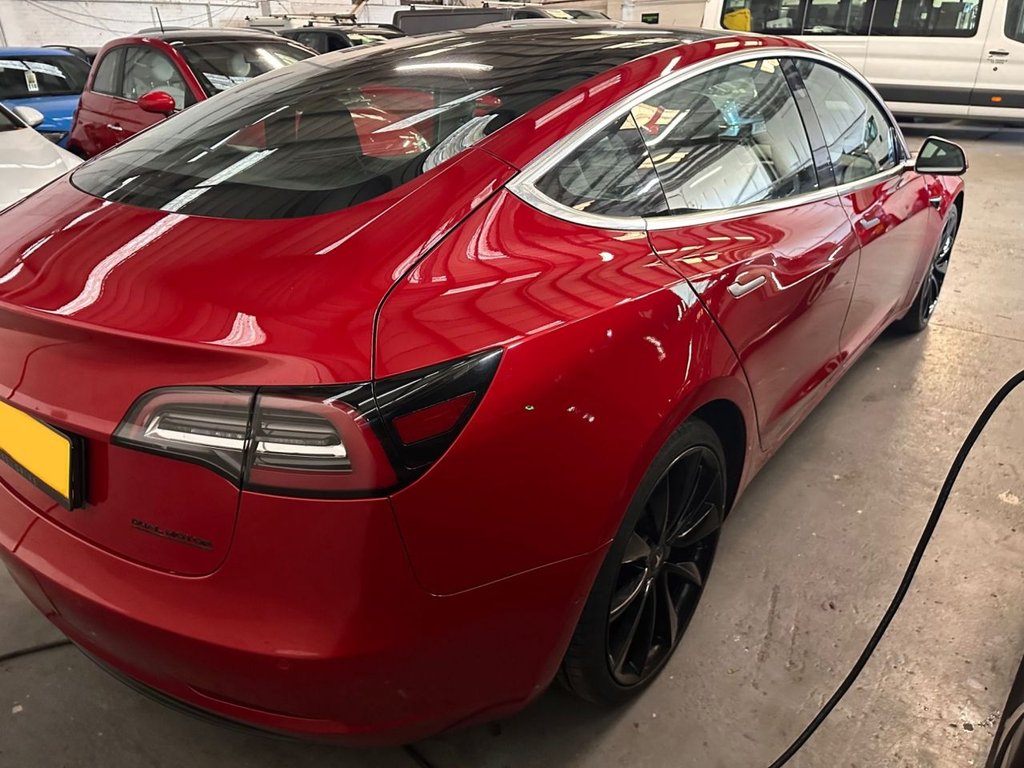 Used Tesla Model 3 2019 for sale - 76973440: Photo 8