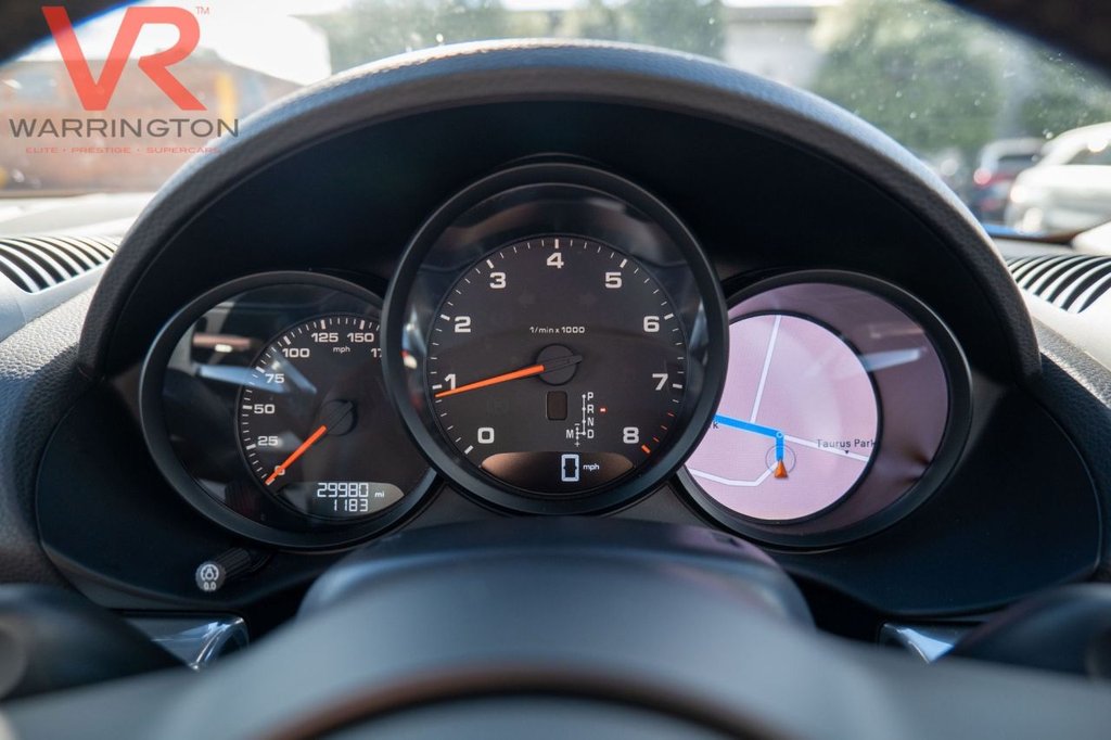 Used Porsche Boxster 2022 for sale - 76546357: Photo 14