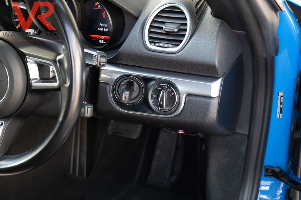 Used Porsche Boxster 2022 for sale - 76546357: Photo 16