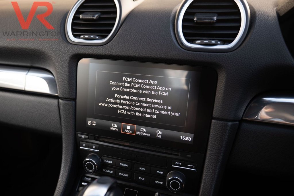 Used Porsche Boxster 2022 for sale - 76546357: Photo 32