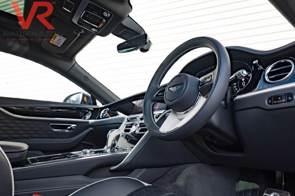 Used Bentley Flying Spur 2025 for sale - 77654976: Photo 10