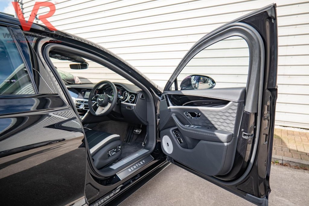 Used Bentley Flying Spur 2025 for sale - 77654976: Photo 21