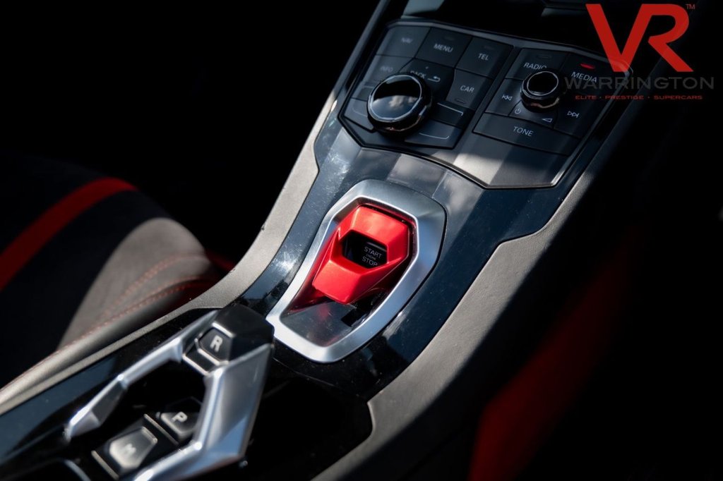 Used Lamborghini Huracan 2017 for sale - 77302639: Photo 29