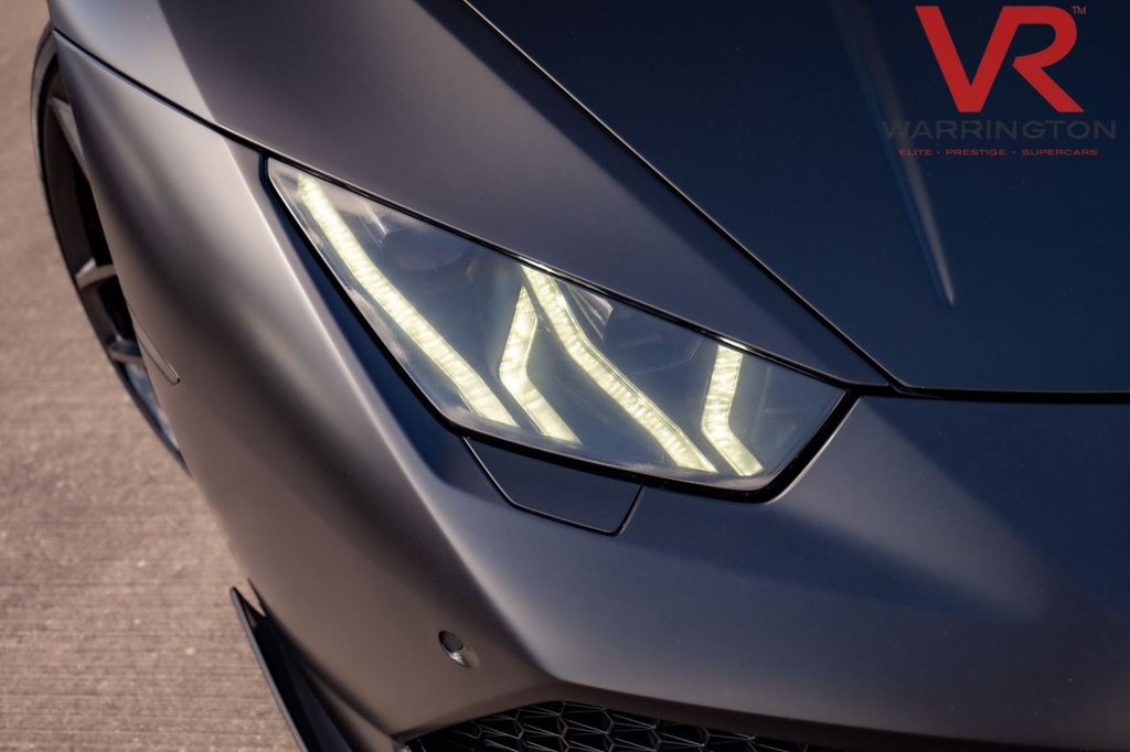 Used Lamborghini Huracan 2017 for sale - 77302639: Photo 45