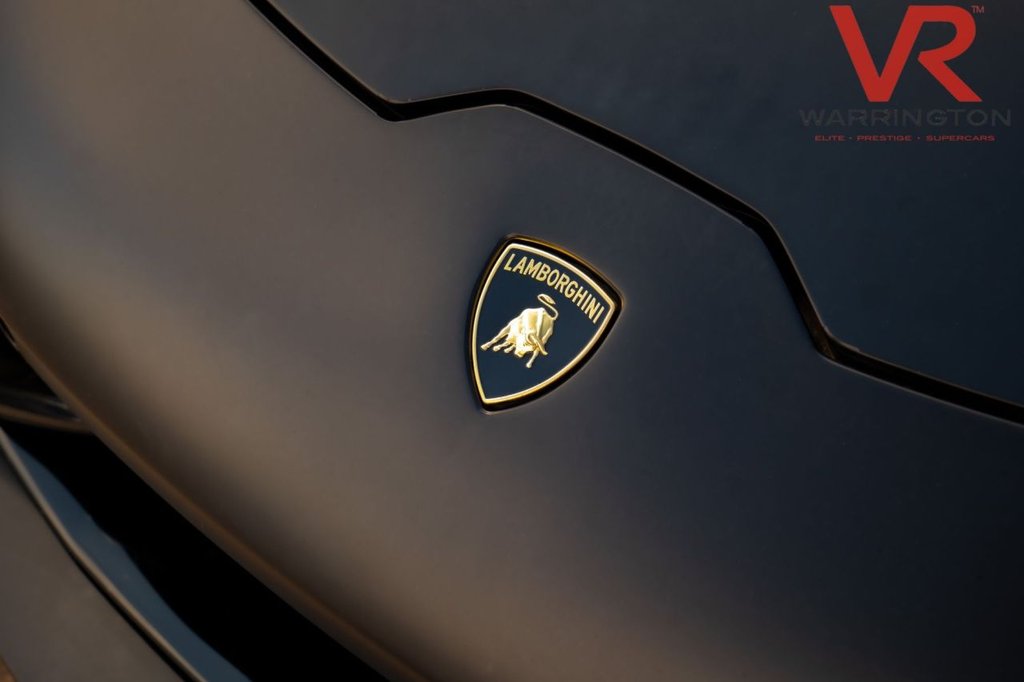 Used Lamborghini Huracan 2017 for sale - 77302639: Photo 49