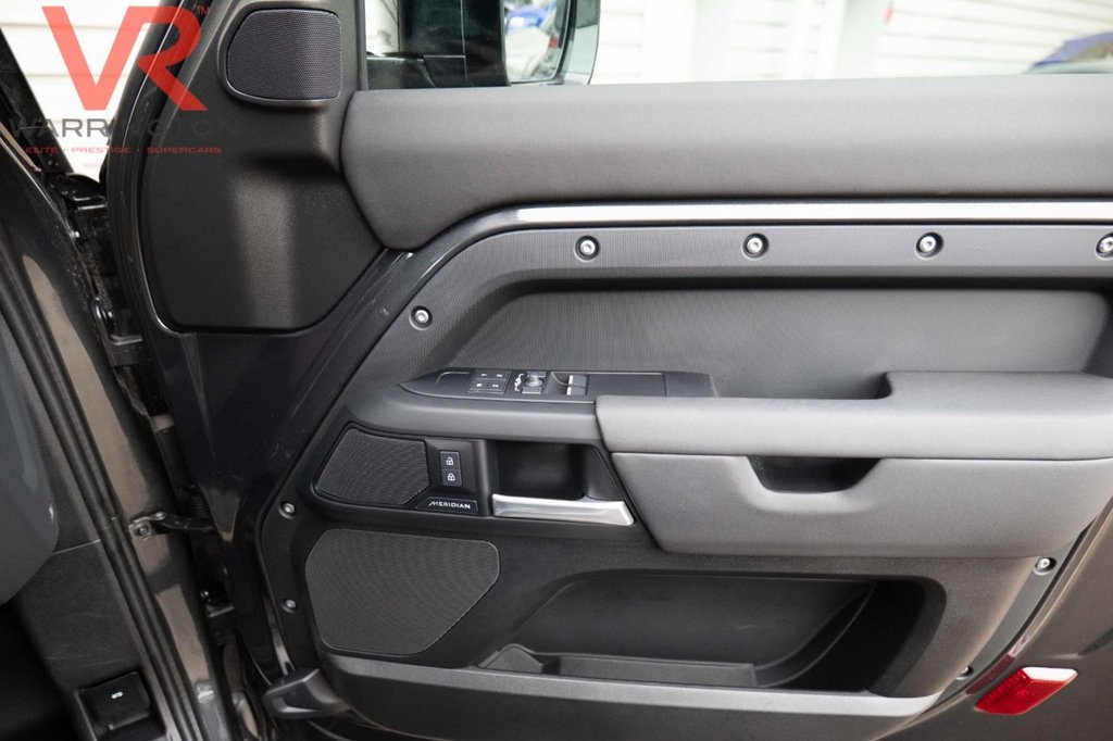 Used Land Rover Defender 2025 for sale - 78110288: Photo 20