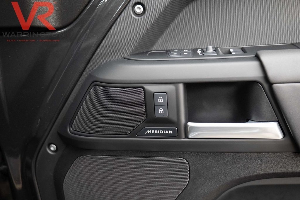 Used Land Rover Defender 2025 for sale - 78110288: Photo 21