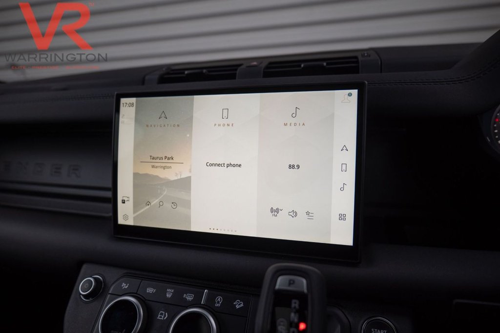 Used Land Rover Defender 2025 for sale - 78110288: Photo 26