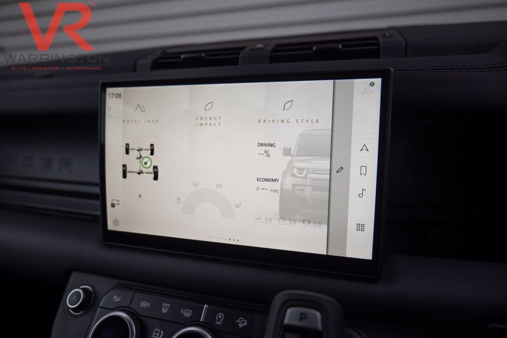 Used Land Rover Defender 2025 for sale - 78110288: Photo 28