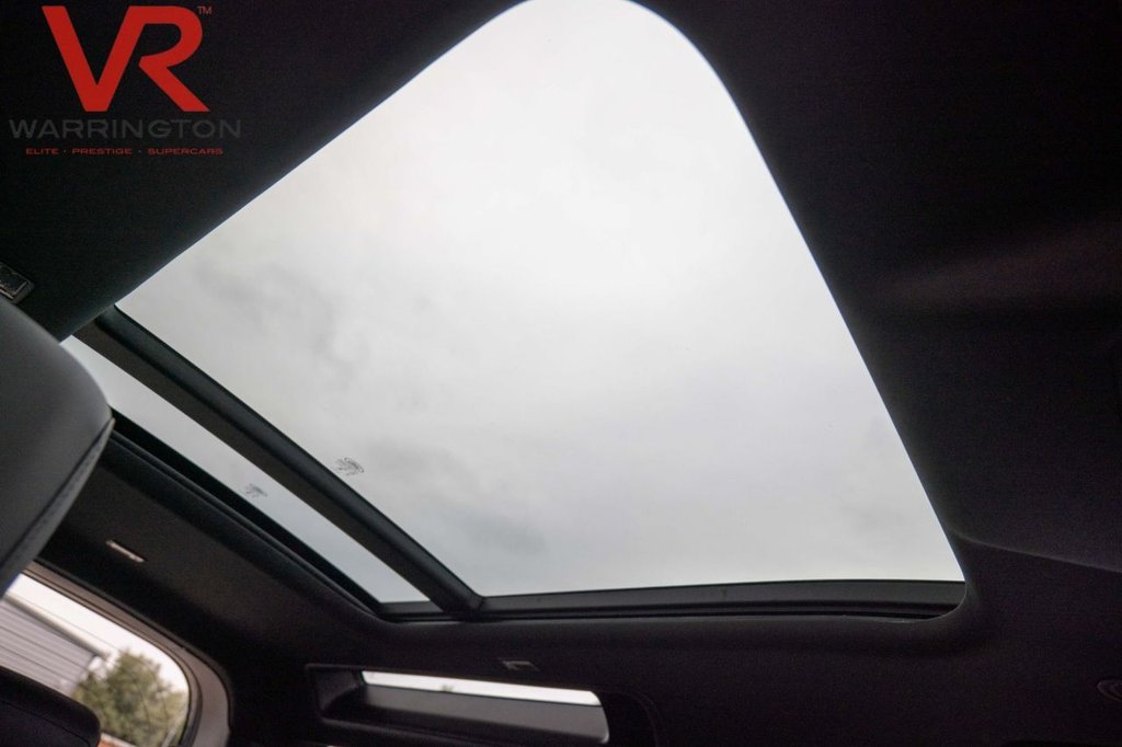 Used Land Rover Defender 2025 for sale - 78110288: Photo 32