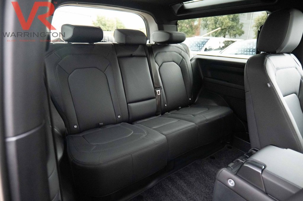 Used Land Rover Defender 2025 for sale - 78110288: Photo 35