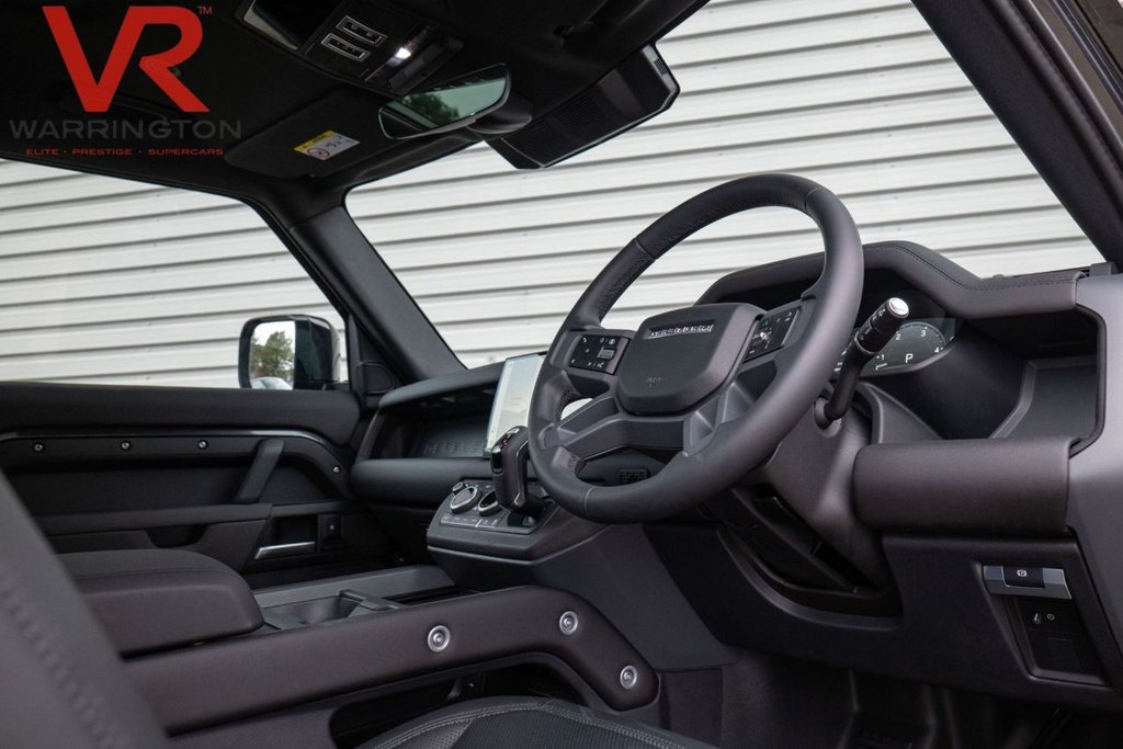 Used Land Rover Defender 2025 for sale - 78110288: Photo 8