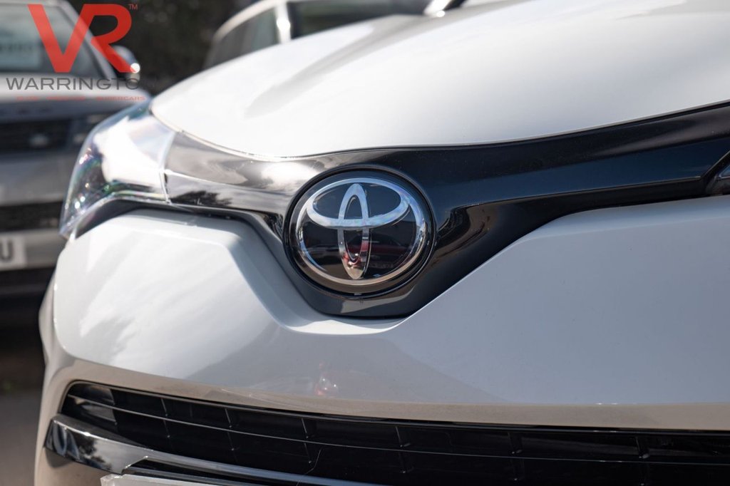 Used Toyota C-HR 2022 for sale - 78083246: Photo 34