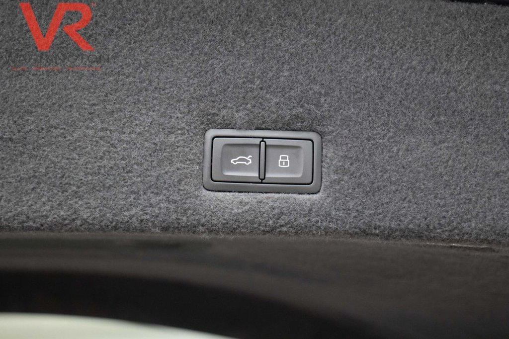 Used Lamborghini Urus 2020 for sale - 76546473: Photo 17