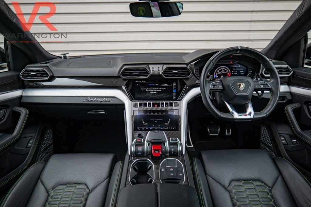 Used Lamborghini Urus 2020 for sale - 76546473: Photo 2