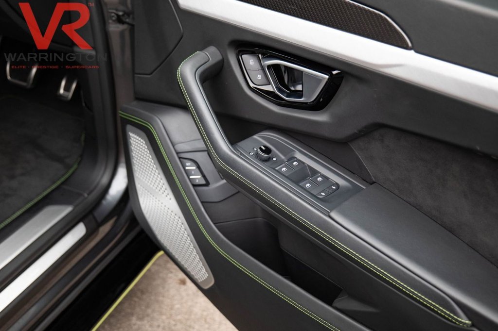 Used Lamborghini Urus 2020 for sale - 76546473: Photo 21