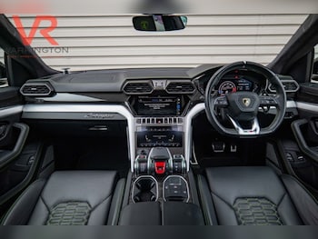 Used Lamborghini Urus 2020 for sale - 76546473: Photo