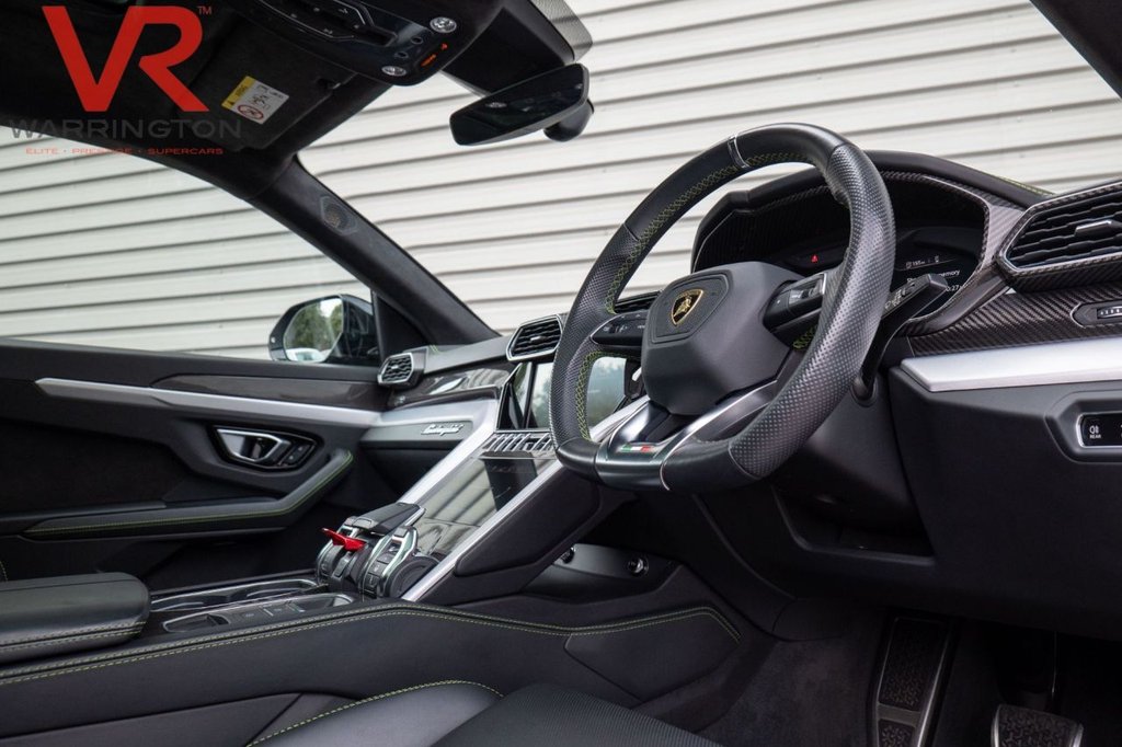 Used Lamborghini Urus 2020 for sale - 76546473: Photo 8