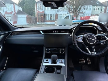 Used Jaguar F-Pace 2022 for sale - 77200329: Photo