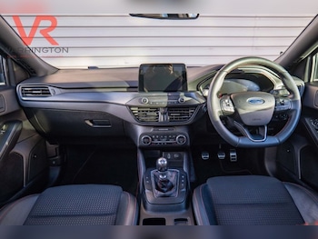 Used Ford Focus 2019 for sale - 76605205: Photo