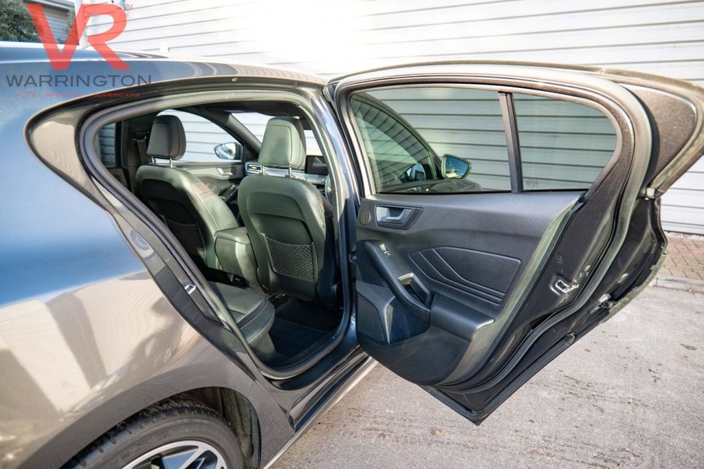 Used Ford Focus 2019 for sale - 76605205: Photo 40