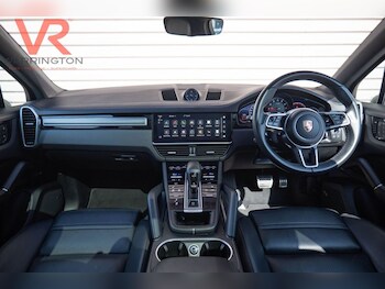 Used Porsche Cayenne 2023 for sale - 78357989: Photo