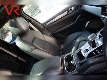 Used Porsche Cayenne 2023 for sale - 78357989: Photo