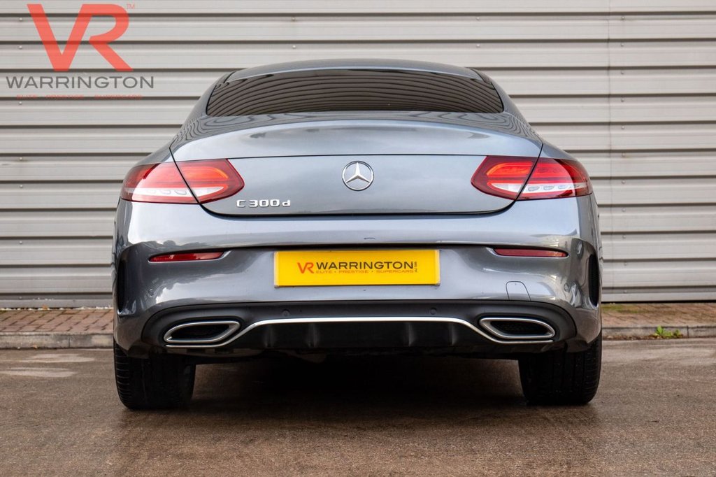 Used Mercedes-Benz C Class 2019 for sale - 76546909: Photo 12