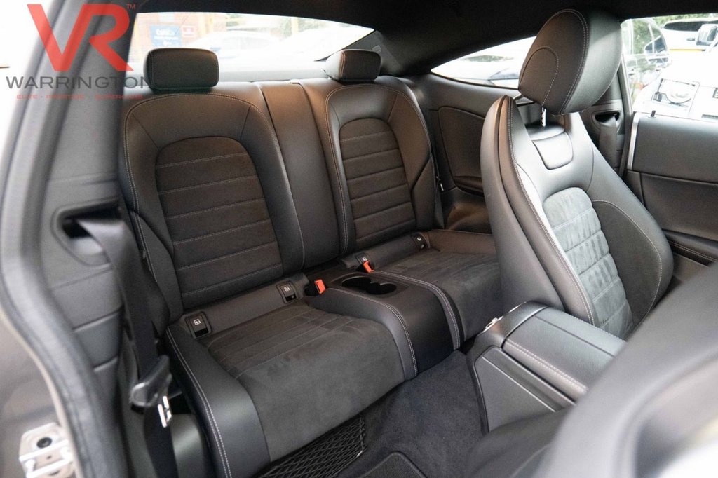 Used Mercedes-Benz C Class 2019 for sale - 76546909: Photo 32