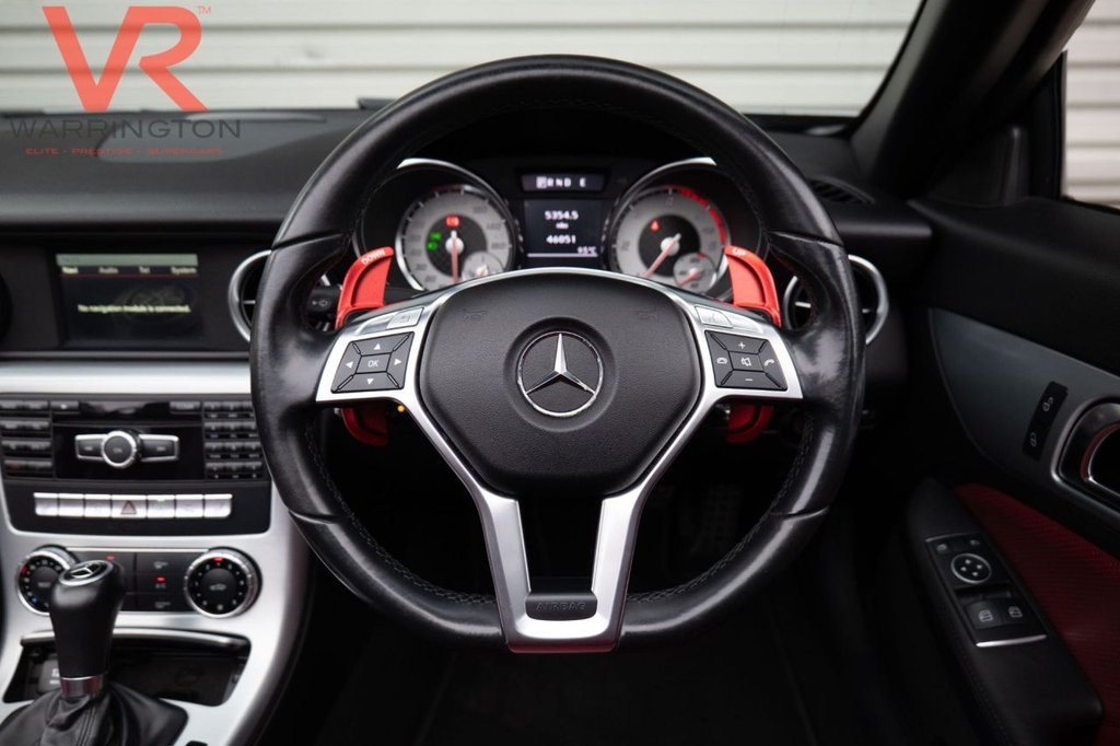 Used Mercedes-Benz SLK 2015 for sale - 77065215: Photo 12