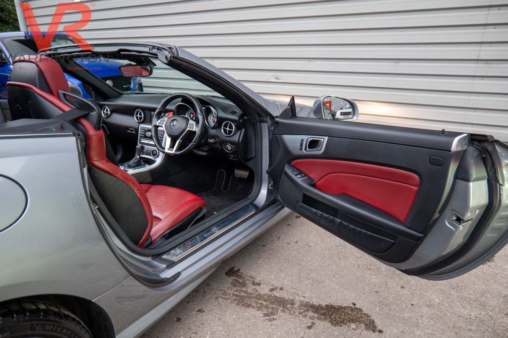 Used Mercedes-Benz SLK 2015 for sale - 77065215: Photo 22