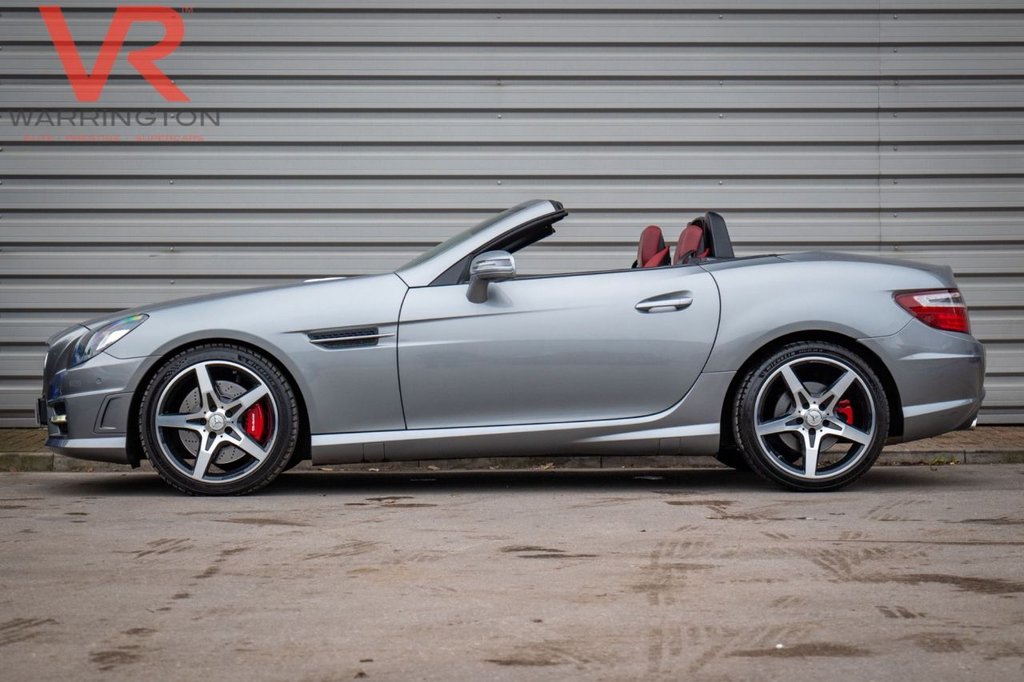 Used Mercedes-Benz SLK 2015 for sale - 77065215: Photo 8