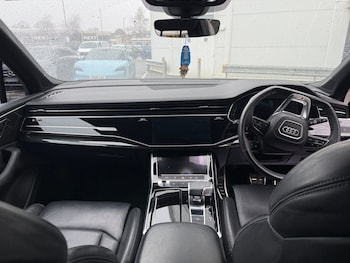 Used Audi Q7 2021 for sale - 77748594: Photo