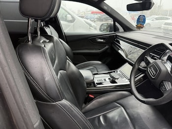 Used Audi Q7 2021 for sale - 77748594: Photo