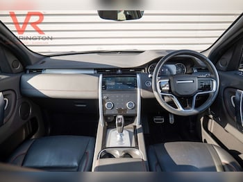 Used Land Rover Discovery Sport 2022 for sale - 76546467: Photo