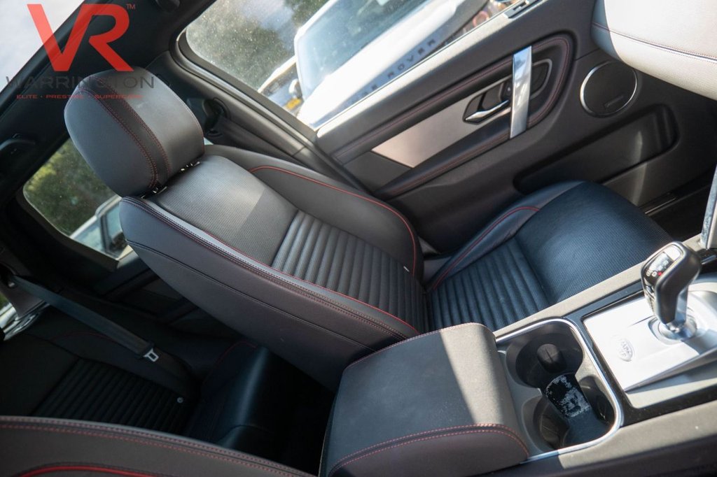 Used Land Rover Discovery Sport 2022 for sale - 76546467: Photo 4