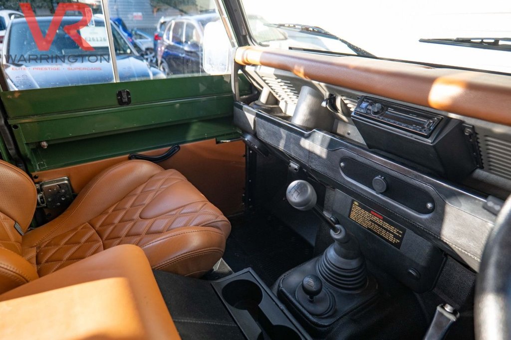Used Land Rover Defender 1996 for sale - 77672804: Photo 17