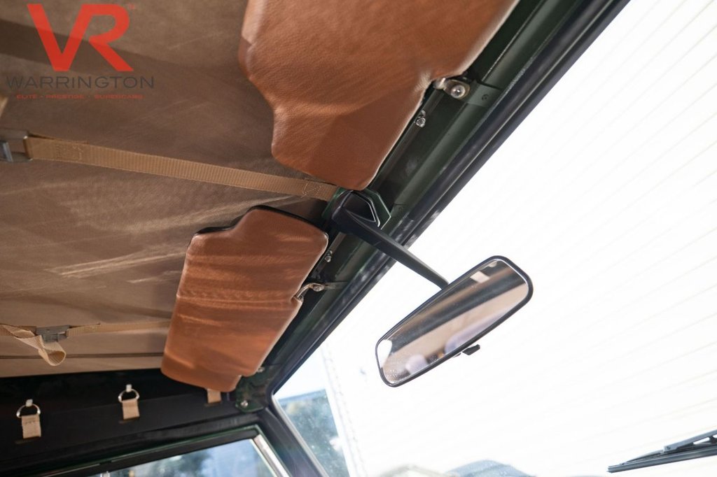 Used Land Rover Defender 1996 for sale - 77672804: Photo 23