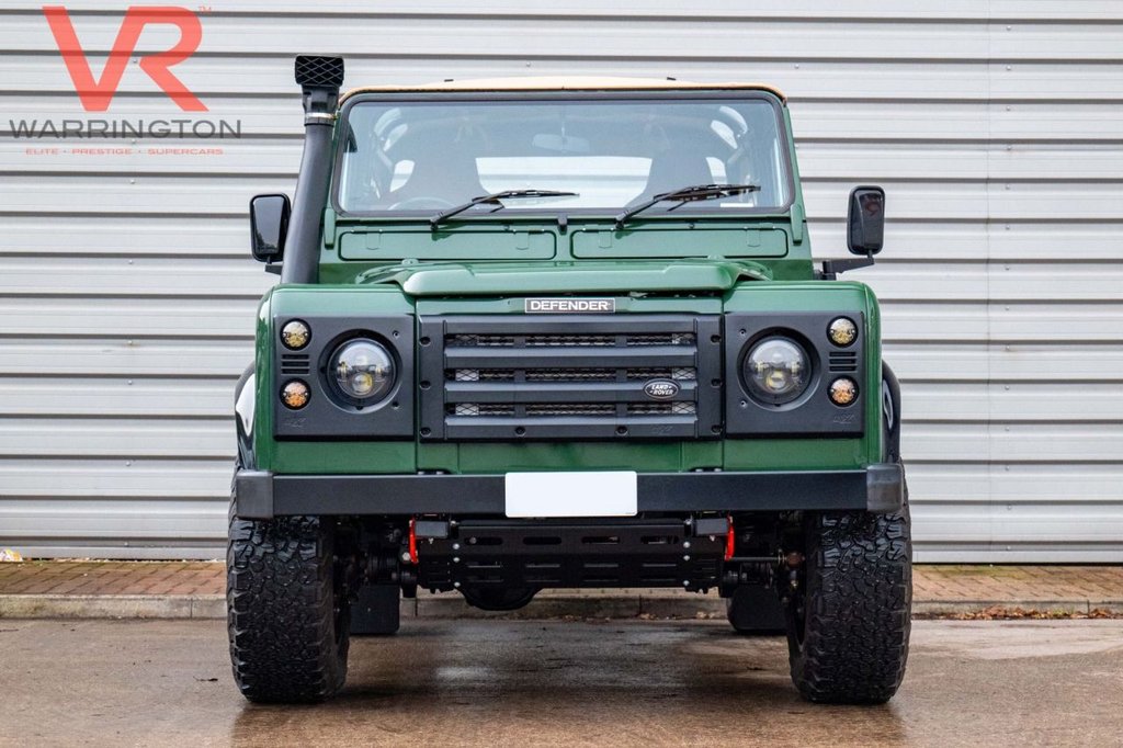 Used Land Rover Defender 1996 for sale - 77672804: Photo 5