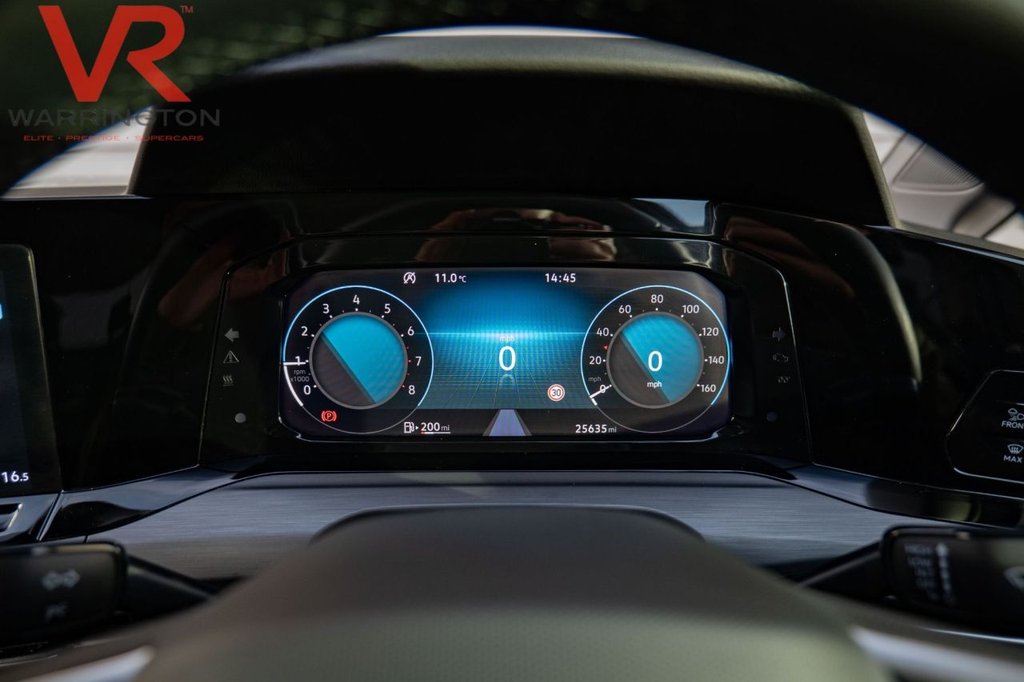 Used Volkswagen Golf 2023 for sale - 77276629: Photo 10