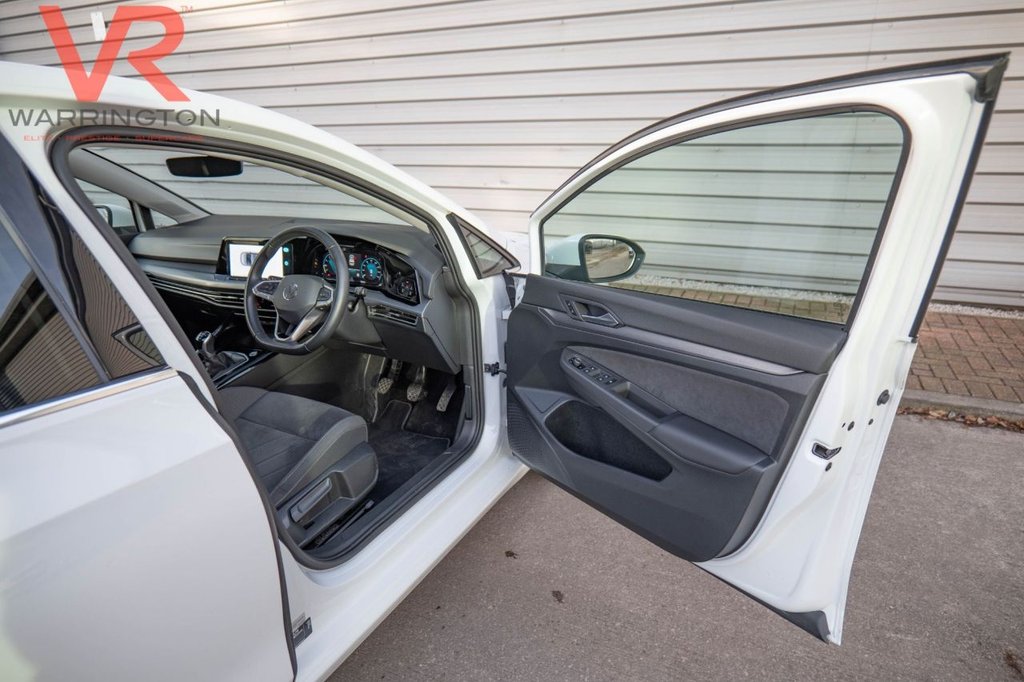 Used Volkswagen Golf 2023 for sale - 77276629: Photo 19