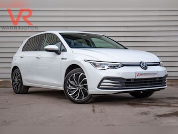 Used Volkswagen Golf 2023 for sale - 77276629: Photo