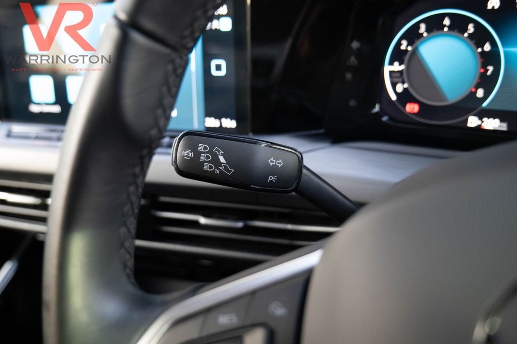 Used Volkswagen Golf 2023 for sale - 77276629: Photo 33