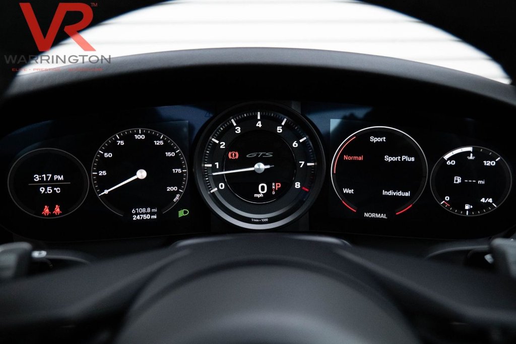 Used Porsche 911 2023 for sale - 77302718: Photo 12