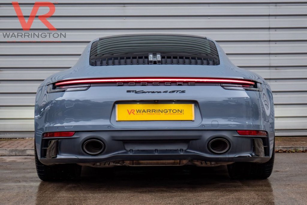 Used Porsche 911 2023 for sale - 77302718: Photo 14